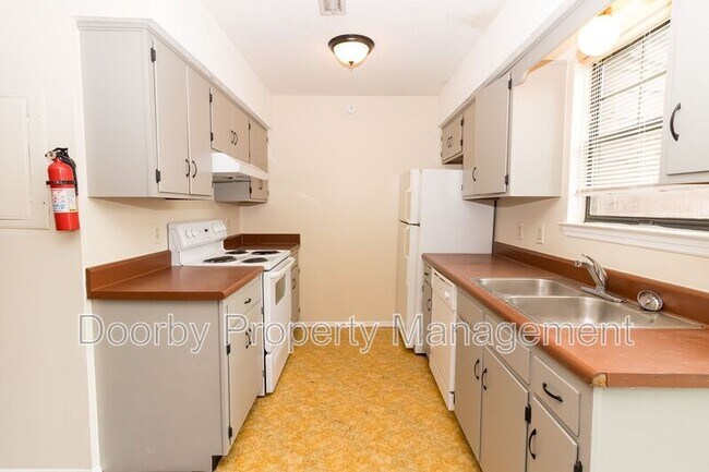 Foto del edificio - 18 S Germantown Rd