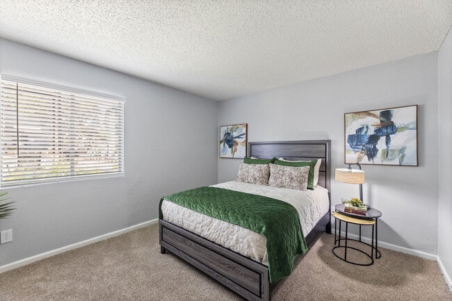 Foto del edificio - The Garrison