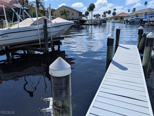 Building Photo - 15493 Admiralty Cir