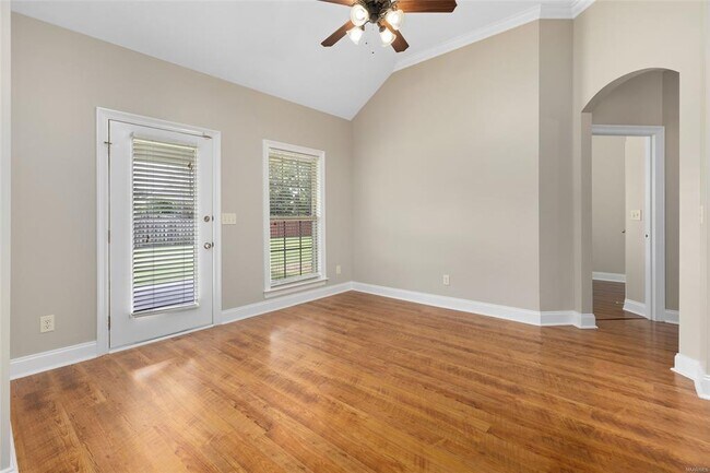 Building Photo - 9729 Helmsley Cir