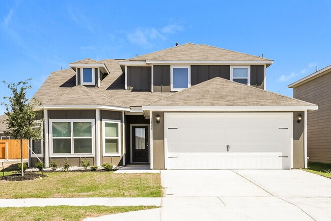 Building Photo - 1513 Woodwinds Dr