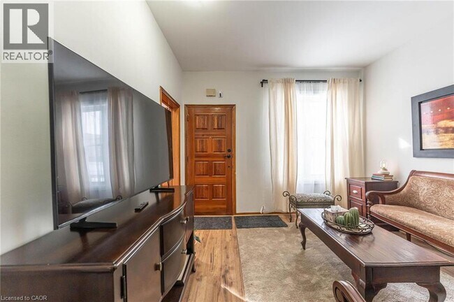 Photo du bâtiment - 104 Mulberry St