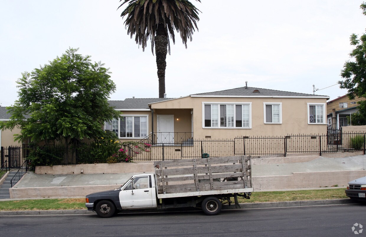 Foto principal - 607 N Rampart