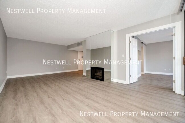 Foto del edificio - 241 N Vine St
