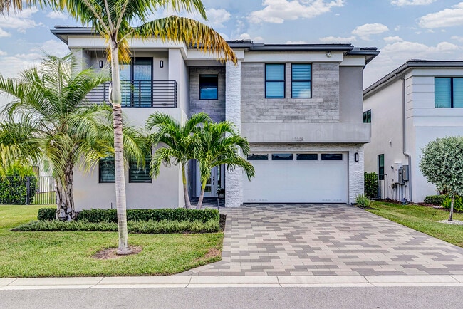 Foto del edificio - 17225 Windy Pointe Ln