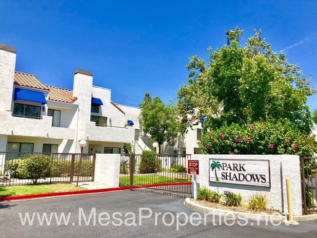 Building Photo - 204 Park Shadow Ct