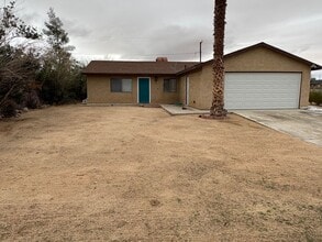Building Photo - 5430 Cahuilla Ave