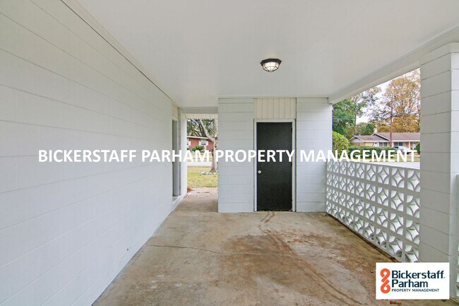 Foto del edificio - Live at the Center of Modern Conveniences ...