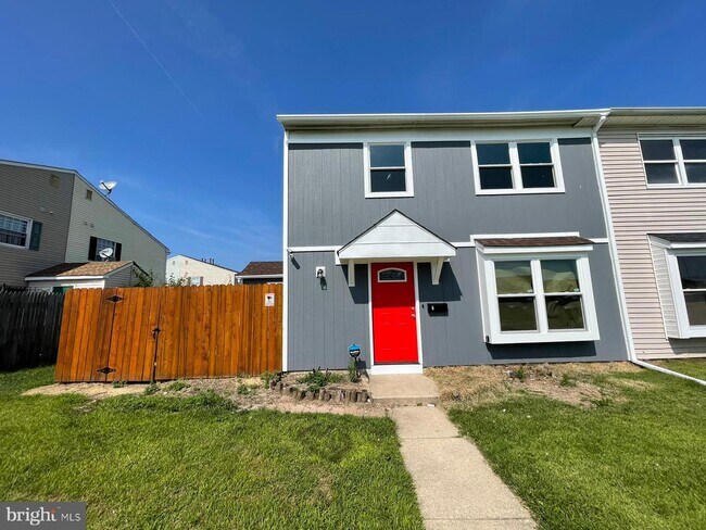 Foto del edificio - 2 Lawrence Ct