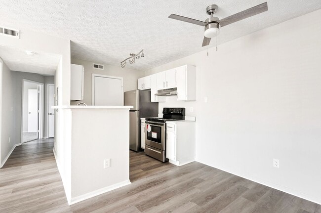 Interior Photo - The Reserve at Parkwick