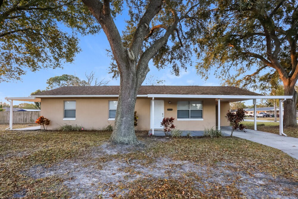 Foto principal - 2751 8th St