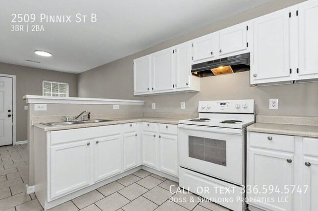Building Photo - 2509 Pinnix St