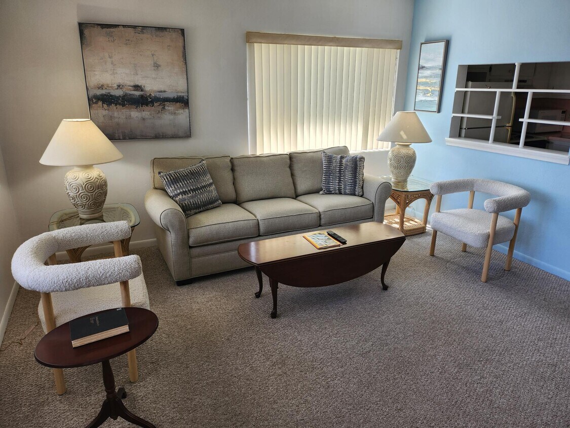 Foto principal - 3322 Cynthia Ln