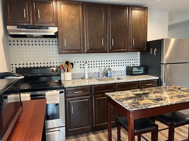 Photo - 1800 Callowhill St Apartment