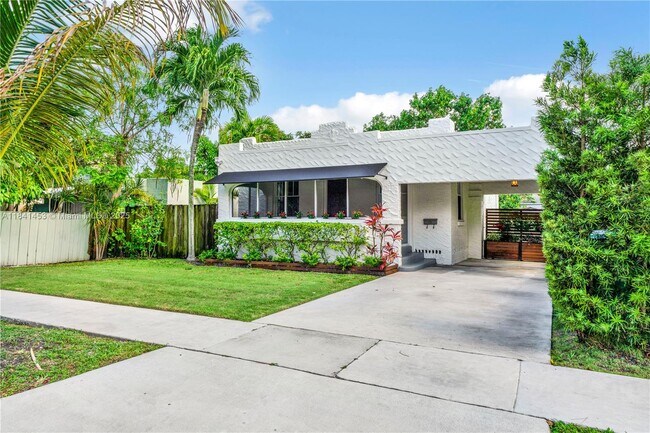 Foto del edificio - 1624 SW 11th Terrace