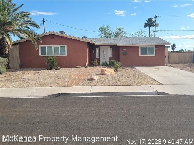 Foto del edificio - 3 br, 1.5 bath House - 210 S Mallard St