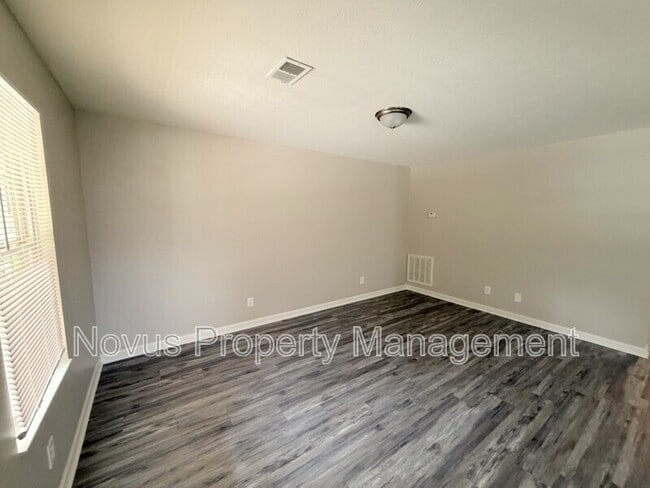 Building Photo - 191 Harvell Dr