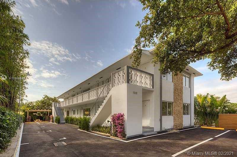 Foto principal - 1030 NE 80th St
