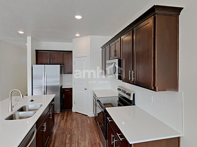 Foto del edificio - 1399 E Perelle Ln