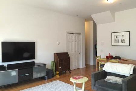 Building Photo - 262 6th Ave