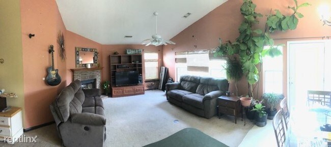 Building Photo - 3 br, 2 bath House - 7172 Windmill Creek Rd