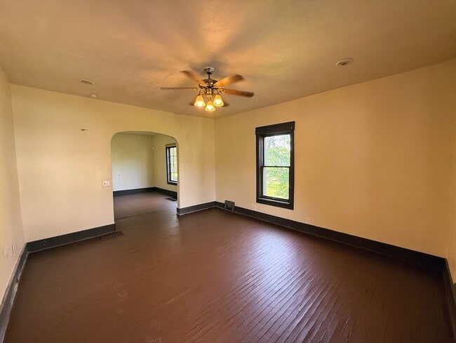 Foto del edificio - 2048 2nd St NE