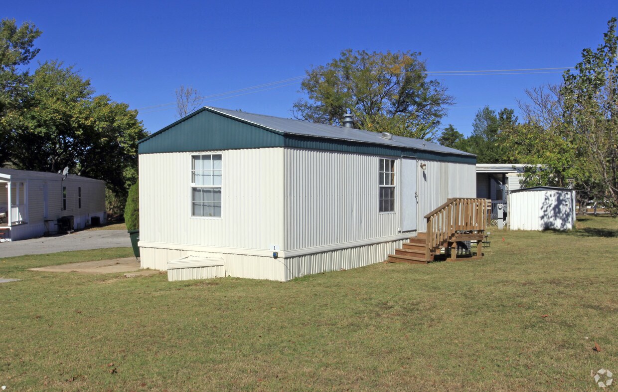 Glenview Apartments in Midwest City, OK