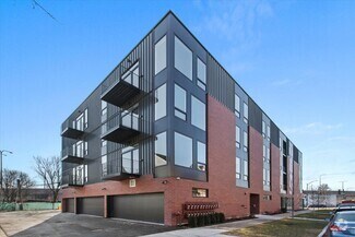 Building Photo - 3953 W Dakin St