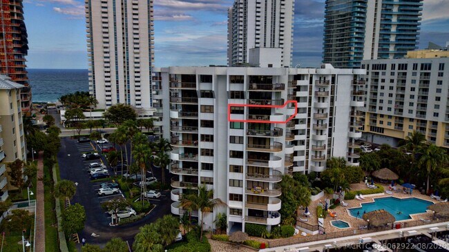 Foto del edificio - 1361 S Ocean Blvd