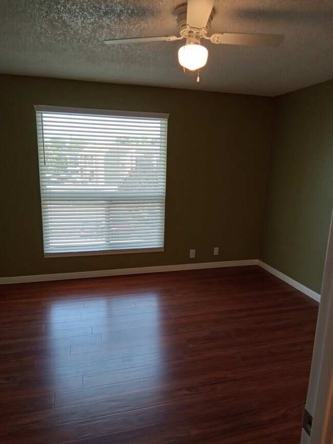 Building Photo - 4651 S Quail Vista Ln