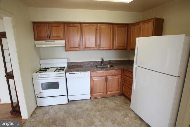 Building Photo - 14624 Bauer Dr