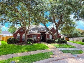 Building Photo - 4231 Lake Terrace Ct