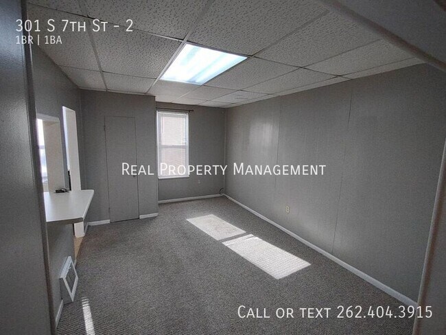 Foto del edificio - 301 S 7th St