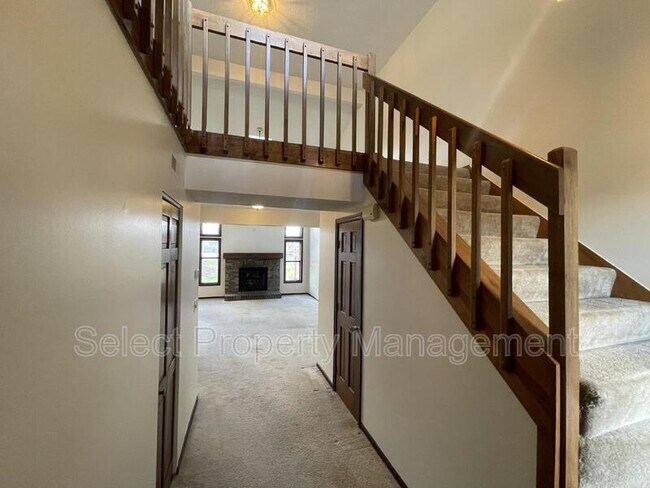 Foto del edificio - 6308 Langwood Blvd