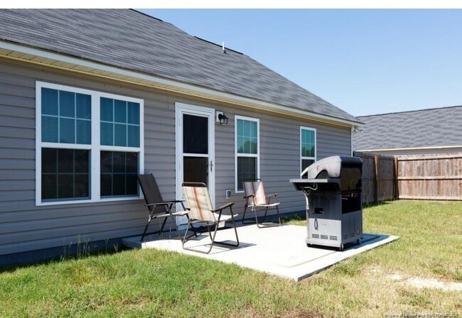 Building Photo - 476 Blackhawk Lane