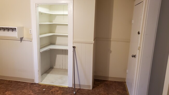 pantry - 101 Pleasant St