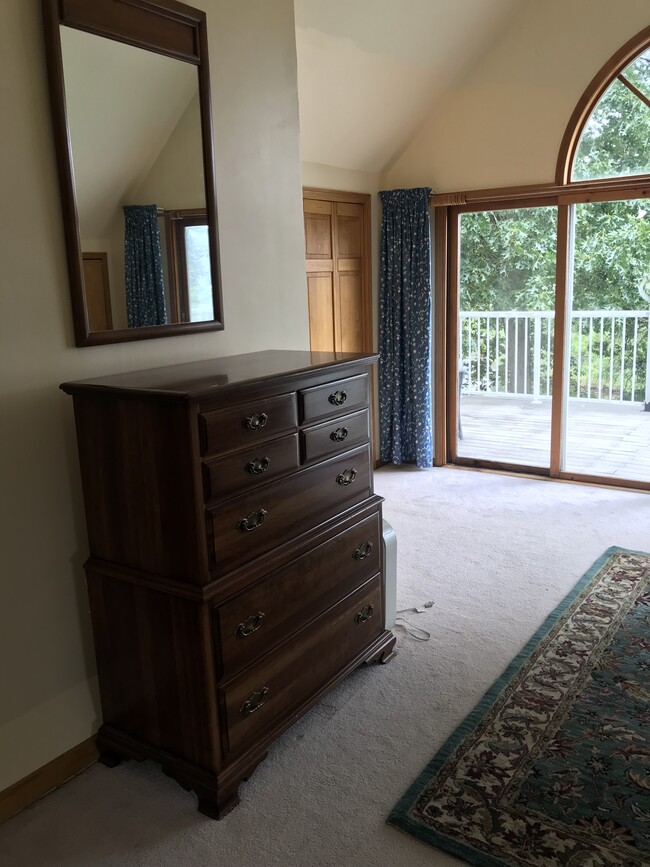 southeast view of master bedroom - 3645 Indian Lake Rd