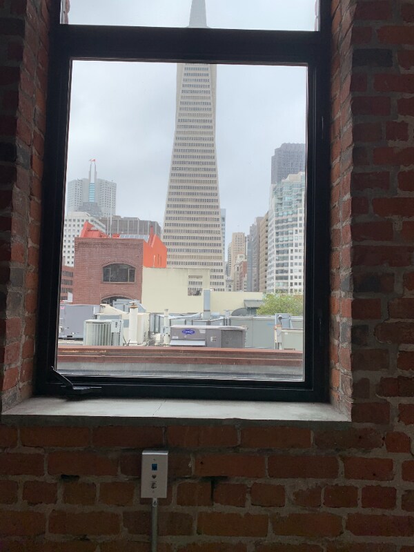 Foto del edificio - 920 Montgomery St