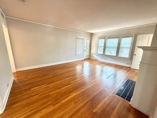 Foto del edificio - 109 W Norwood Ct