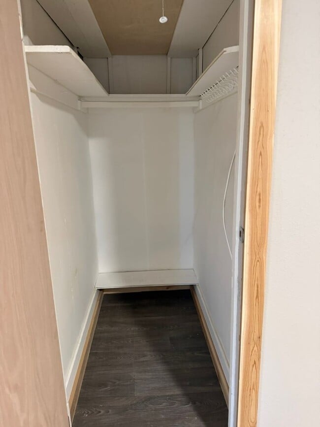 Building Photo - 818 3rd Ave N