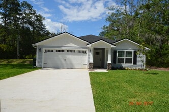 Building Photo - 8015 Hilsdale Rd
