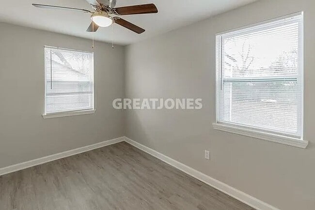 Building Photo - 1324 Creel St