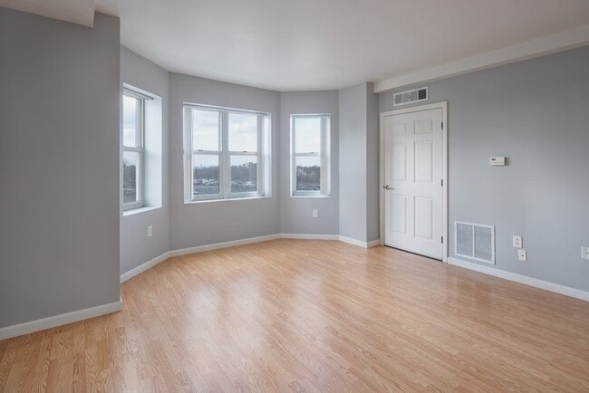 Foto del edificio - 1 Cityview Ln