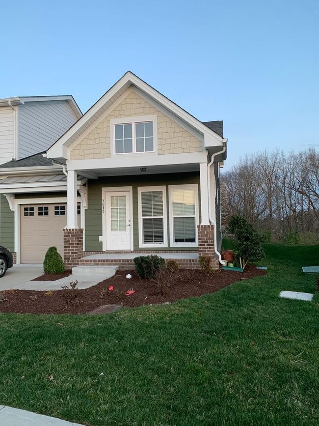 Building Photo - 5048 Gracious Dr
