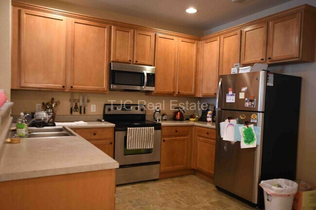 Foto del edificio - Stapleton Home For Rent