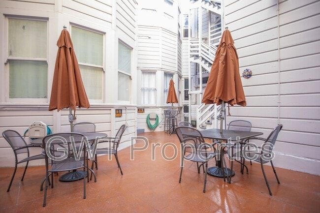 Foto del edificio - 412 Hayes St