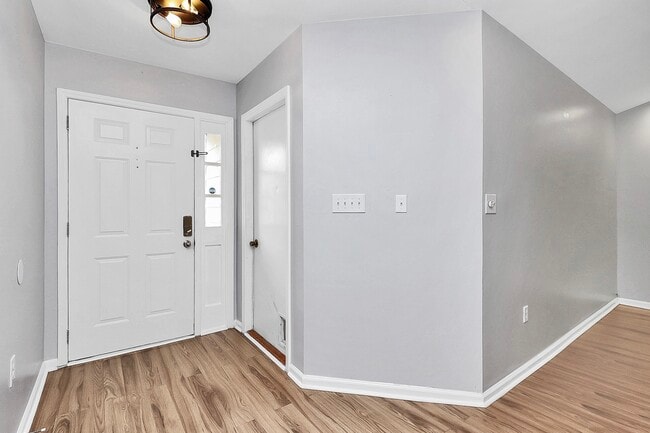 Building Photo - 14034 Eden Ct