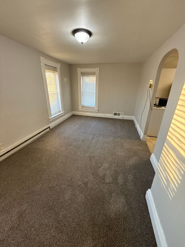 Foto del edificio - KS TriPlex