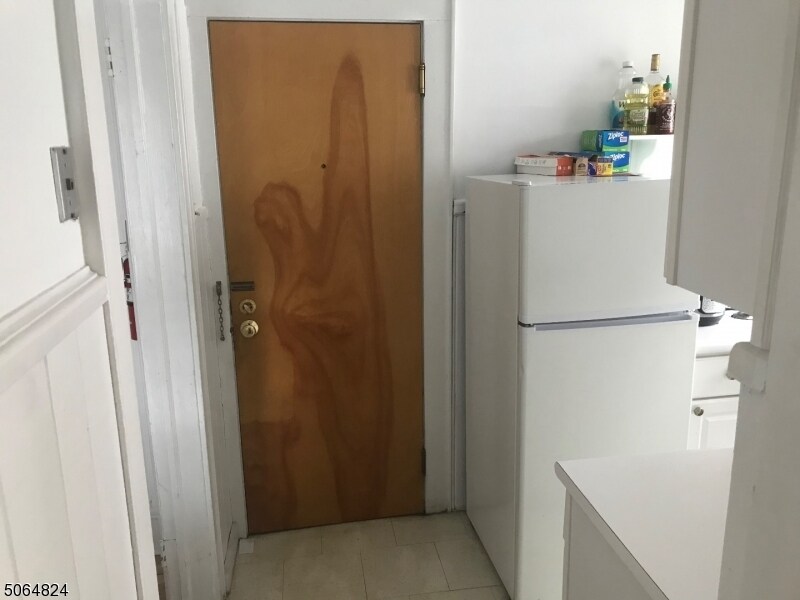 Foto principal - 16 Elm St
