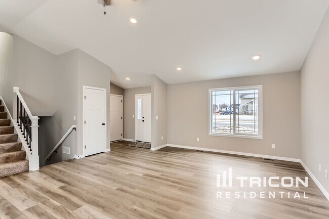 Foto del edificio - 4220 89th St NE